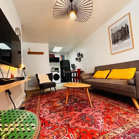 Apartment Le Petit Re, Hypercentre, Garage Prive, Terrasse