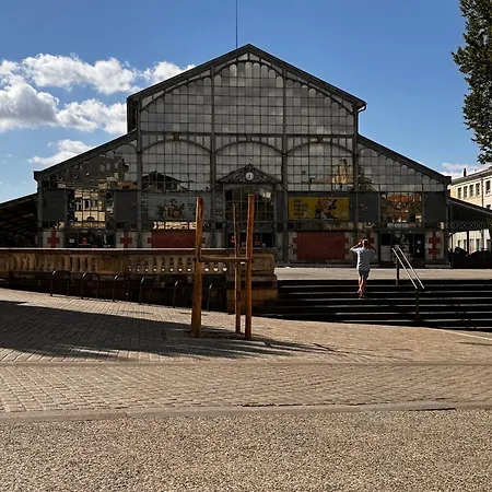 Appartement Le Petit Re, Hypercentre, Garage Prive, Terrasse Niort